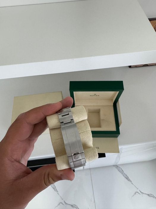 Rolex Submariner Date „Starbucks”, referința 126610LV