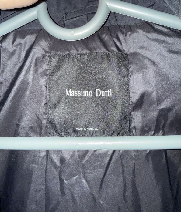 Продам куртку Massimo Dutti