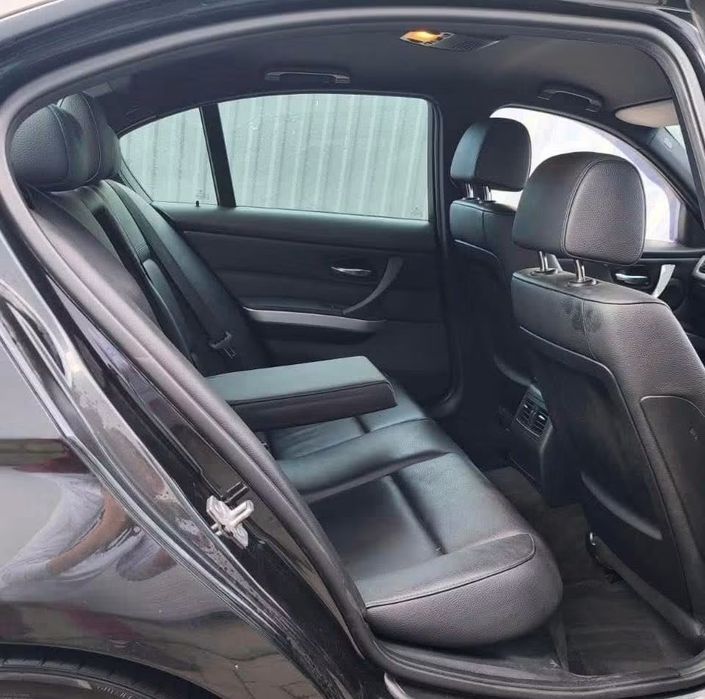 Dezmembrez BMW 320i NFL an 2008,Motor N43 2.0i 170 cp,Recaro incalzit,Navigatie Cic,FLA,Jante BBS 18 inch culoare Carbonschwarz Metallic (416)