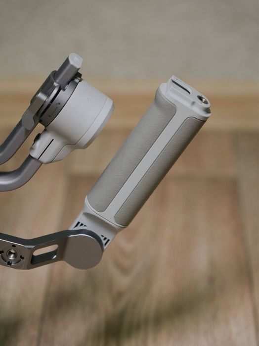 Продам DJI RS4 mini combo