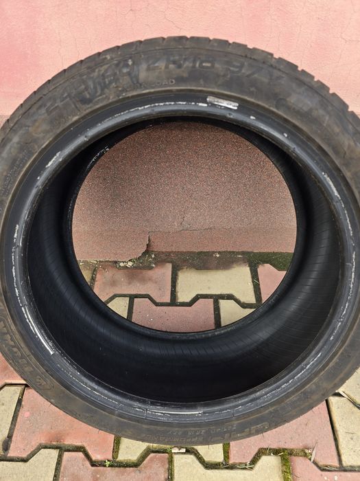 De vanzare anvelope vară TIGAR 245/40R18 dot 2025