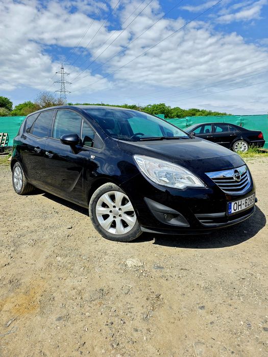 Vand Opel Meriva 1.4 benzina euro 5 / 117000km