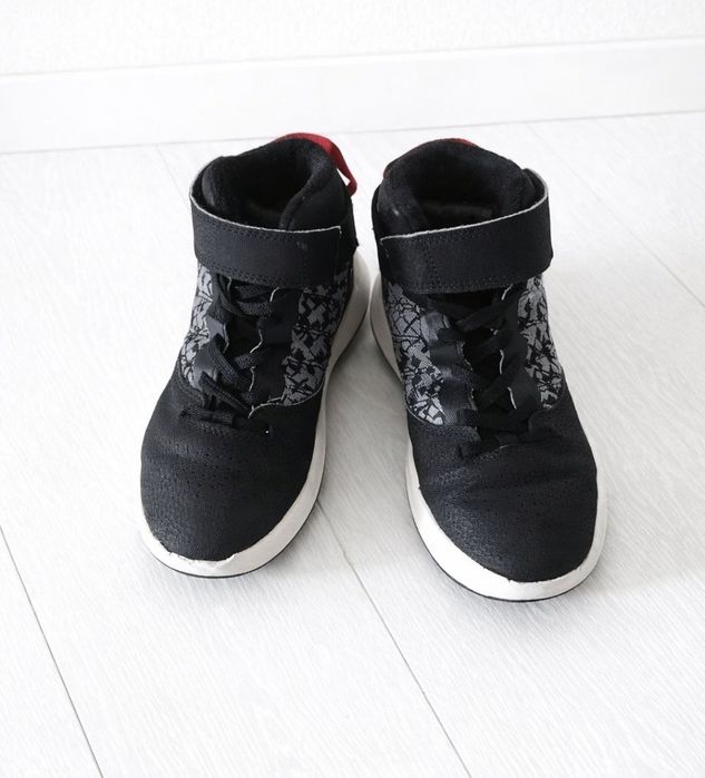 Adidasi copii Marimea 34 Decathlon