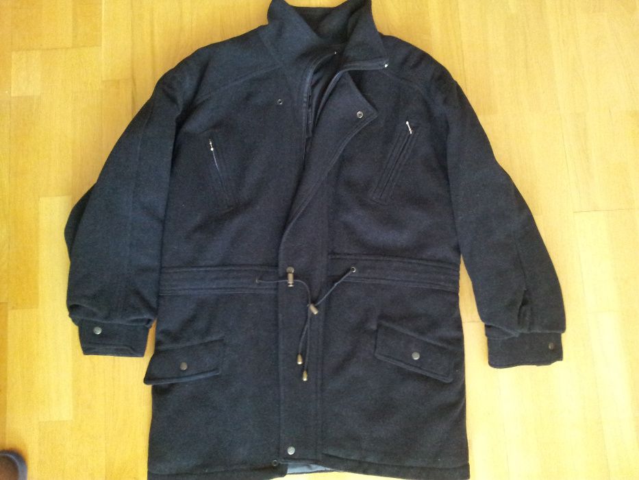 Palton barb 3/4, din stofa lana neagra, eleganta