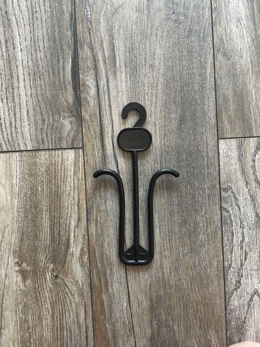 Закачалки за обувки/чехли