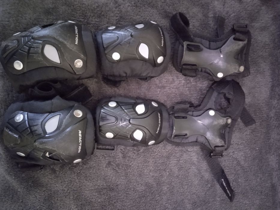 Продам коньки роликовые