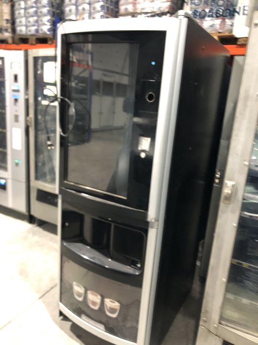 Вендинг Бианки Лей