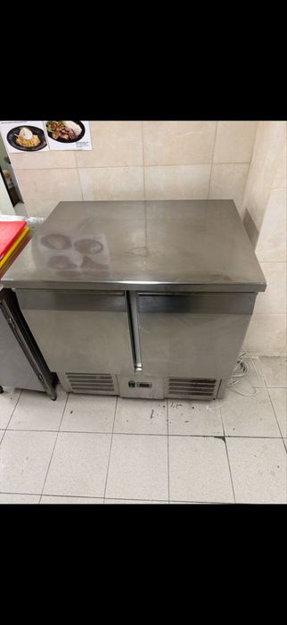 Хладилна маса инокс