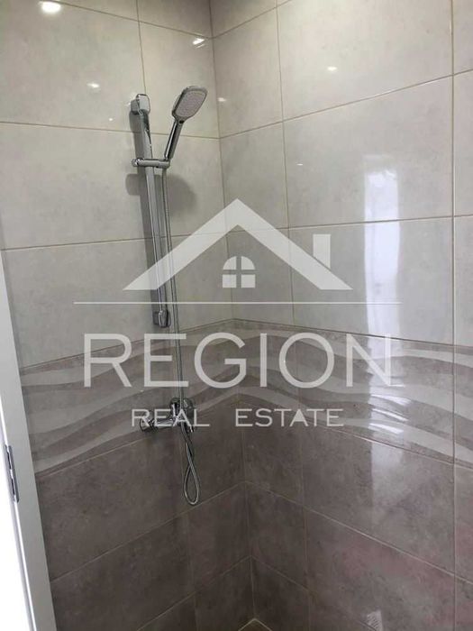 Дава се под наем Тристаен апартамент в Варна, Победа - 103 кв.м за 918 € - Снимка #20