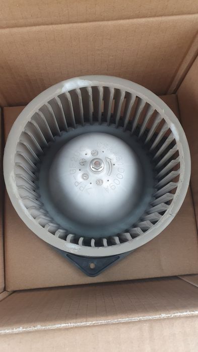 Мотор вентилятора печки Mitsubishi asx