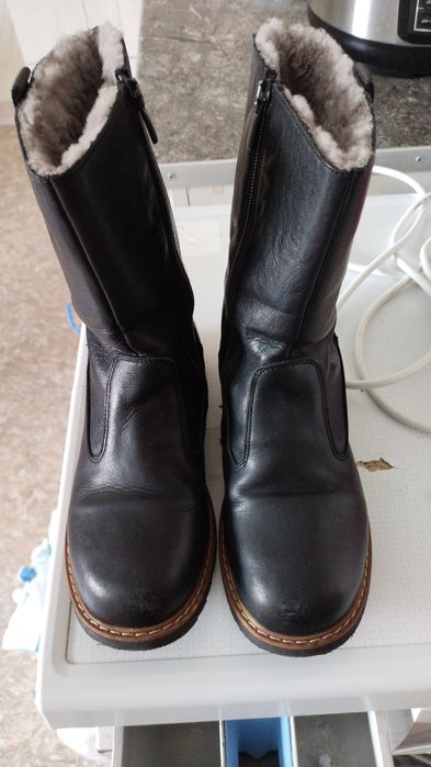 Натуральные сапоги на девочку