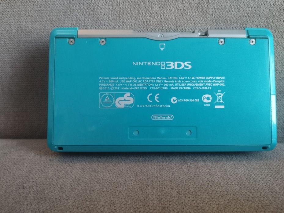 Нинтендо 3дс , без зарядки