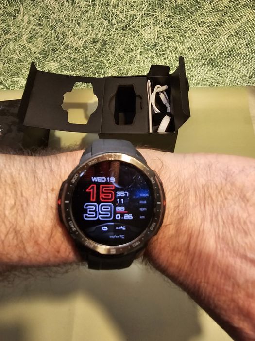 Смарт часовник  xonor gs pro.