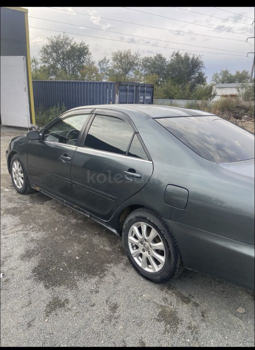 Продам машину камри 30