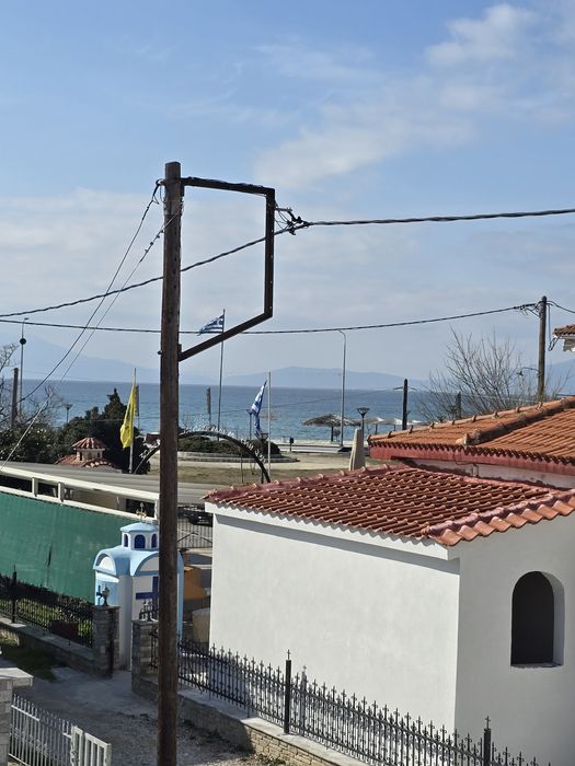 Дава се под наем Тристаен апартамент в с. Нова Ловча, Област Благоевград - 1 кв.м за 100 € - Снимка #10