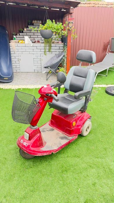 Scuter electric pentru persoane cu mobilitate redusă – schimb cu scuter 125 + diferență