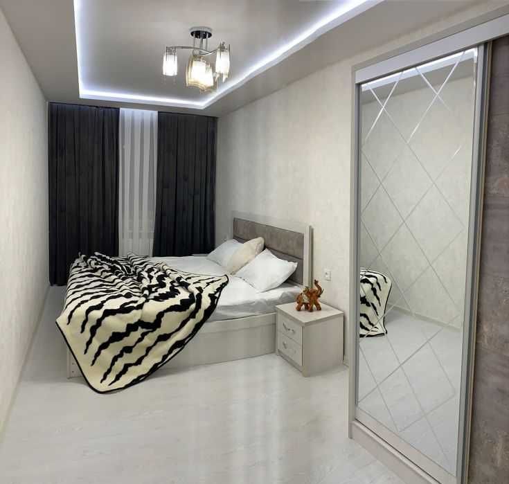 (335) Сдам 2-комн. 2 из 9 Электроаппарат (рынок Рисовый)