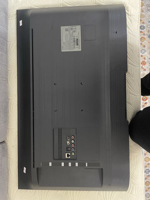 Продам телевизор