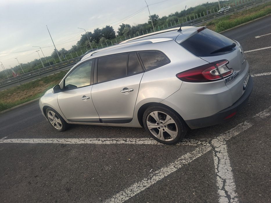 RENAULT Megane 2011 — imagine 3
