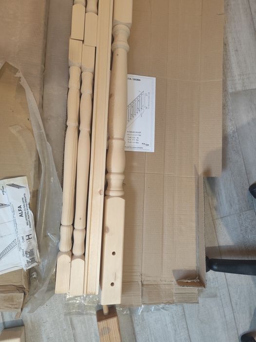 Kit complet de balustrada cu balustrii strunjiti pentru scara Alfa 
Do