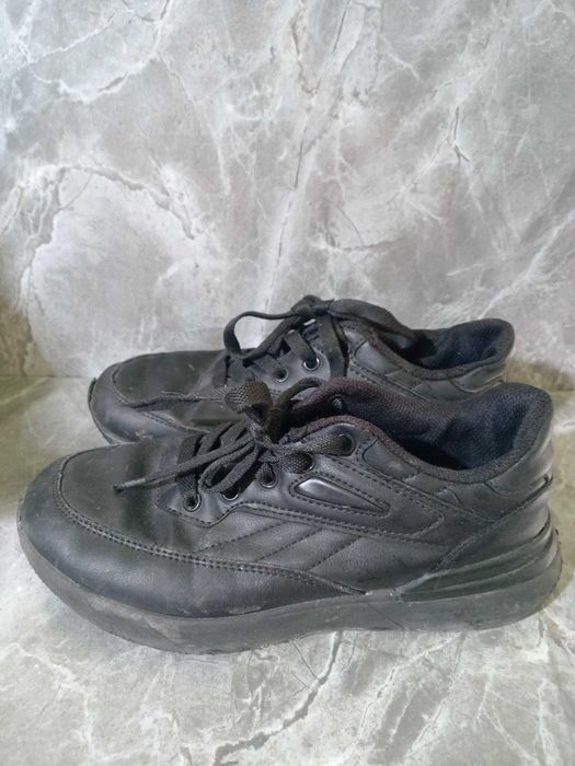 Кроссовки детские