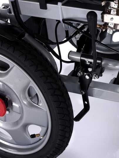 Инвалидная коляска