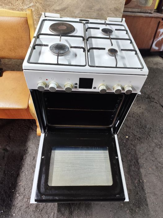 Газ плита  BOSCH