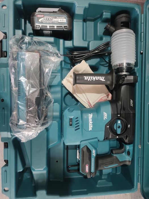 Перфоратор Makita HR008GZ02 3.9, SDS-Plus