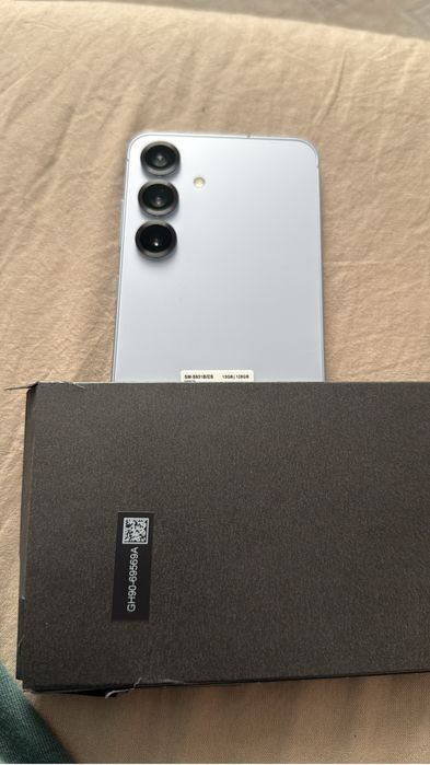 Самсунг S25 продам новый