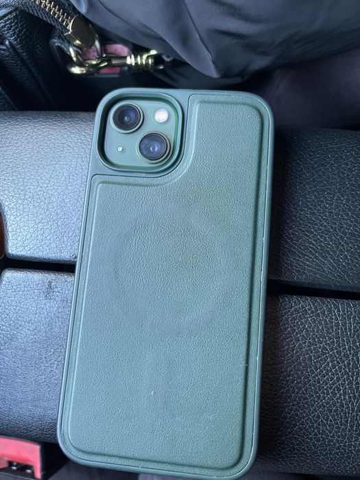 Продам iPhone 13 память 128 Гб