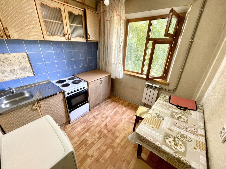 Продам 1,5-ку пр. Сатпаева12/2, на 3эт, Центр КШТ