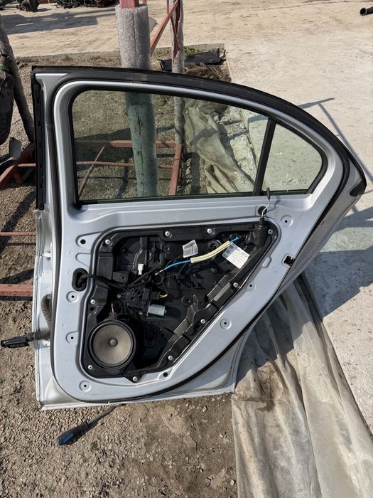 Задна дясна врата Mercedes benz A class W176 мерцедес а класа в176