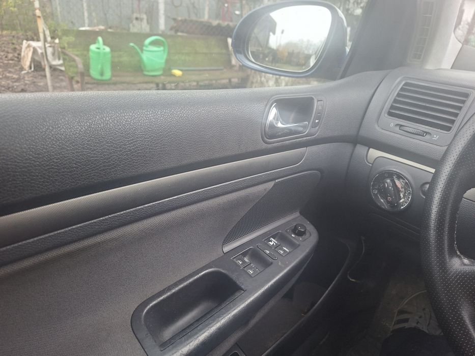 Vand volkswagen golf 5