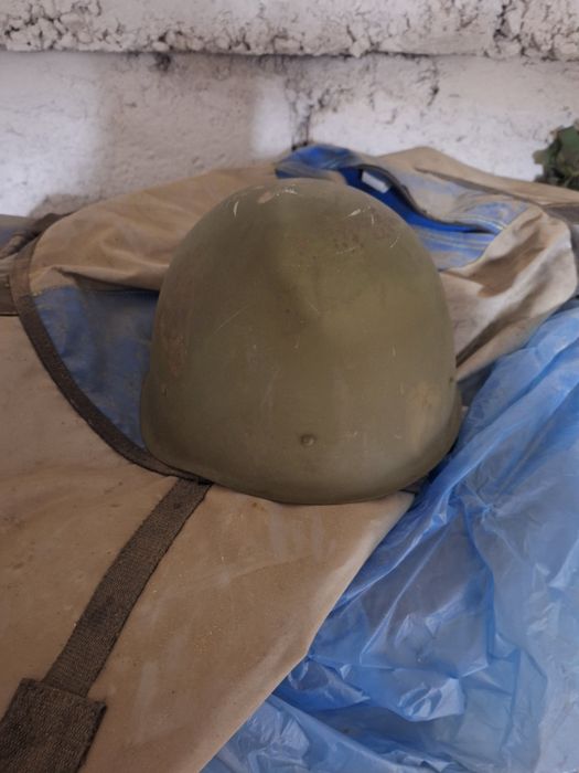 Продам каску 5тыс тенге