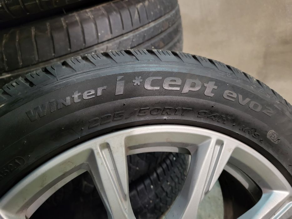 Roti echipate iarna - Audi A4 B9 - 225/50/R17 - Hankook DOT3521