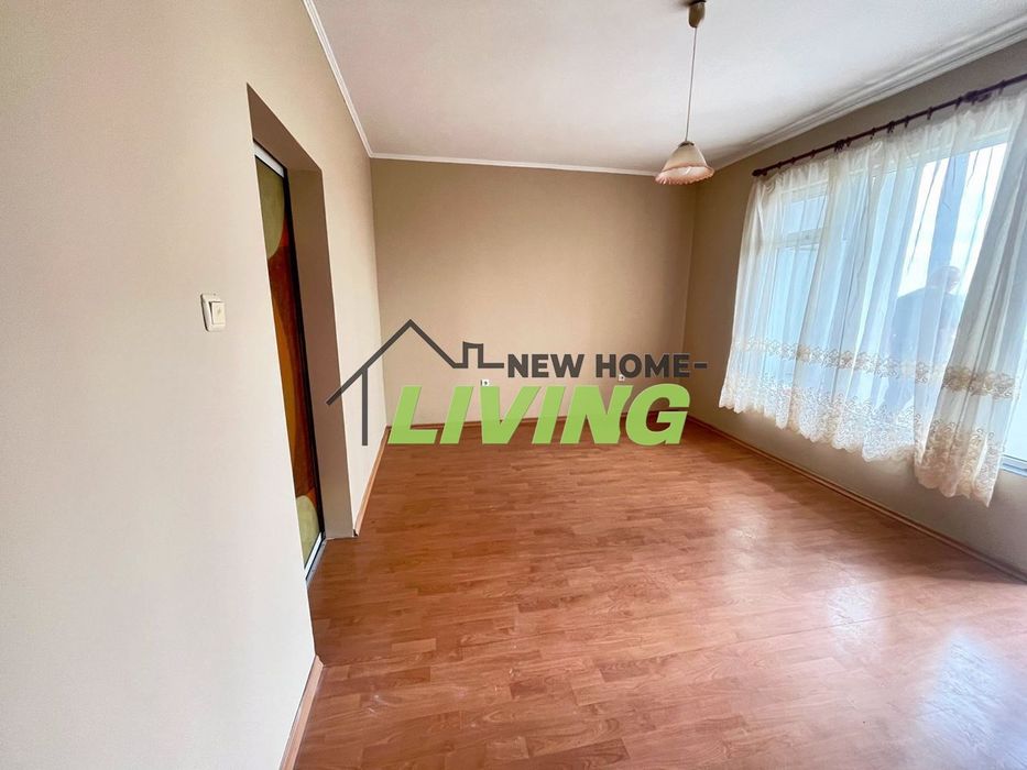 Продава се Тристаен апартамент в Пловдив, Център - 92 кв.м за 1490 €/кв.м - Снимка #4