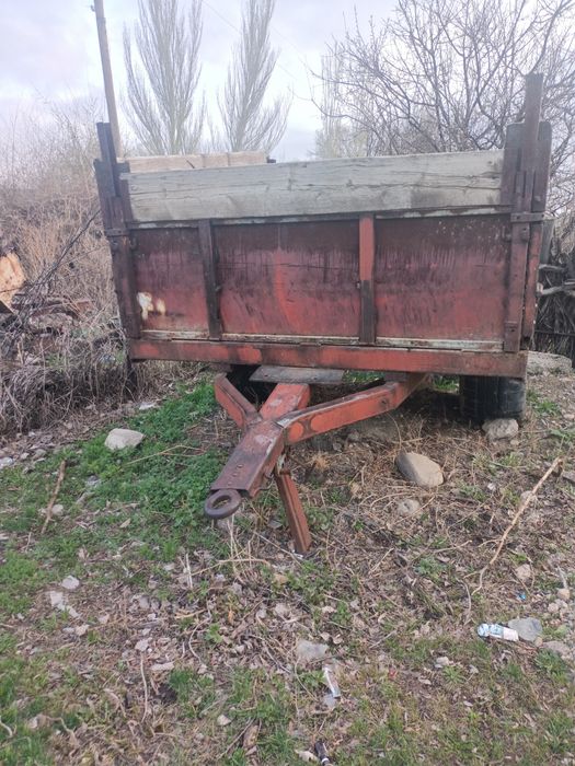 Продам трёх корпусной плуг, одноосный прицеп