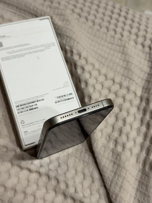 Iphone 15 pro max 256 gb 87%