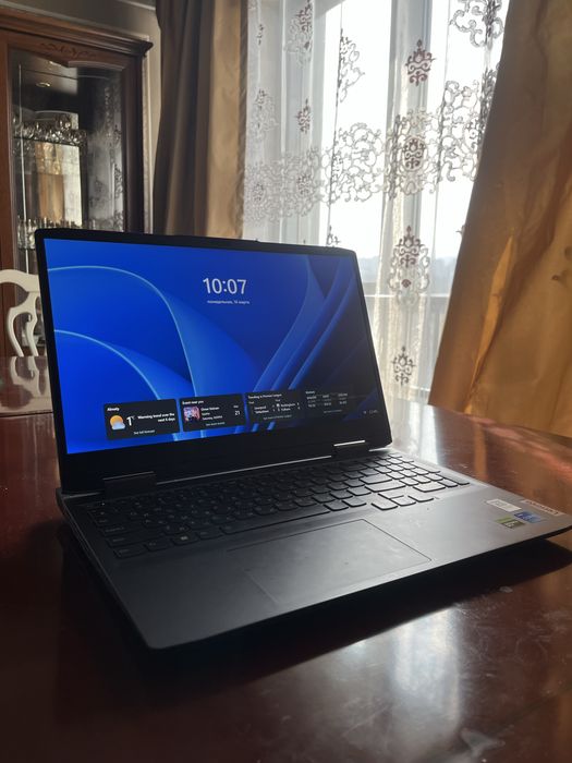 Ноутбук (Lenovo RTX 4050)