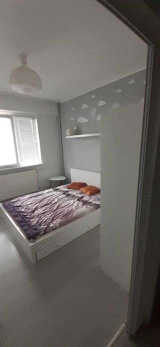 Продаваме Двустаен Апартамент В Зона б 18