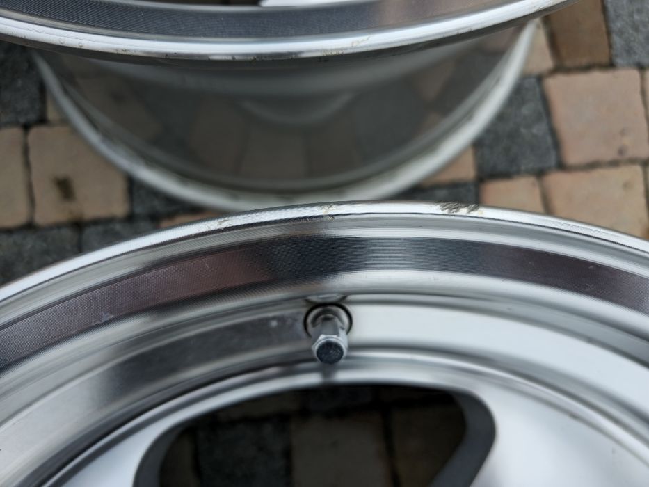 Japan Racing JR15 16 цола 4x108 9J