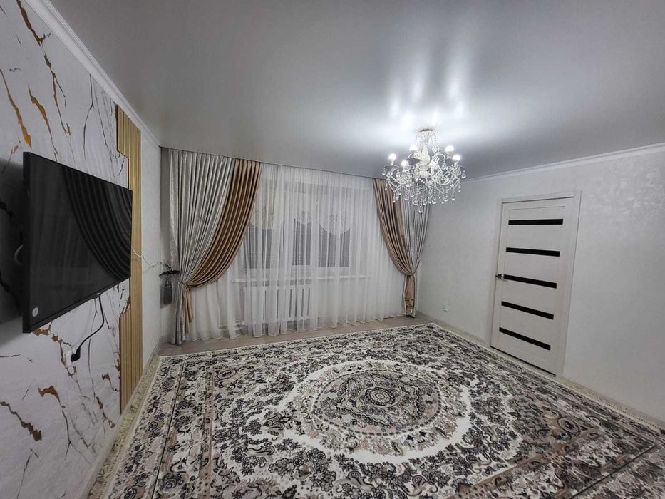 Продам 3 комнатную Свечка 6 микрорайон