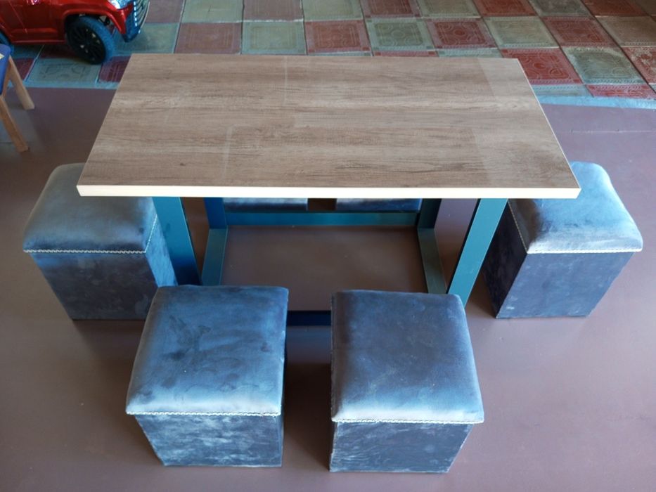 Стол стул ва ойнали полка деворга котириладиган