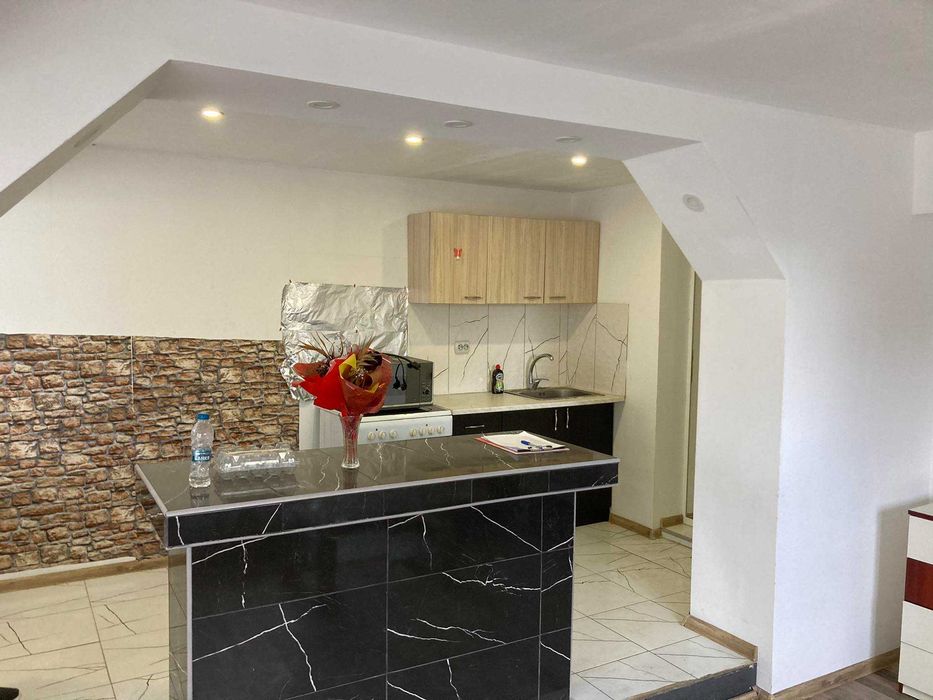 Продава се Етаж от къща в Разград, Лудогорие - 150 кв.м за 578 €/кв.м - Снимка #2