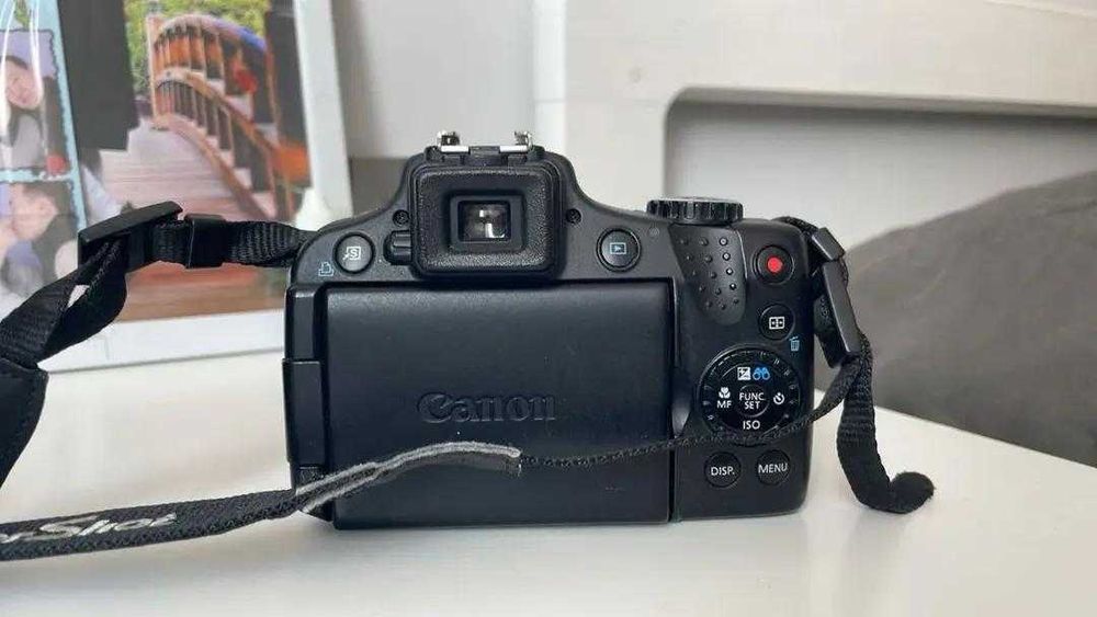 Продается камера Canon PowerShot SX50 HS.