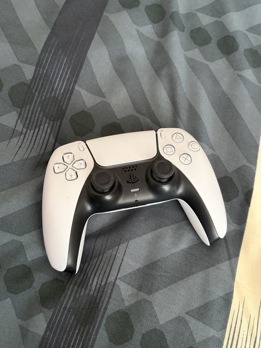 Dualsense джойстик за ps5