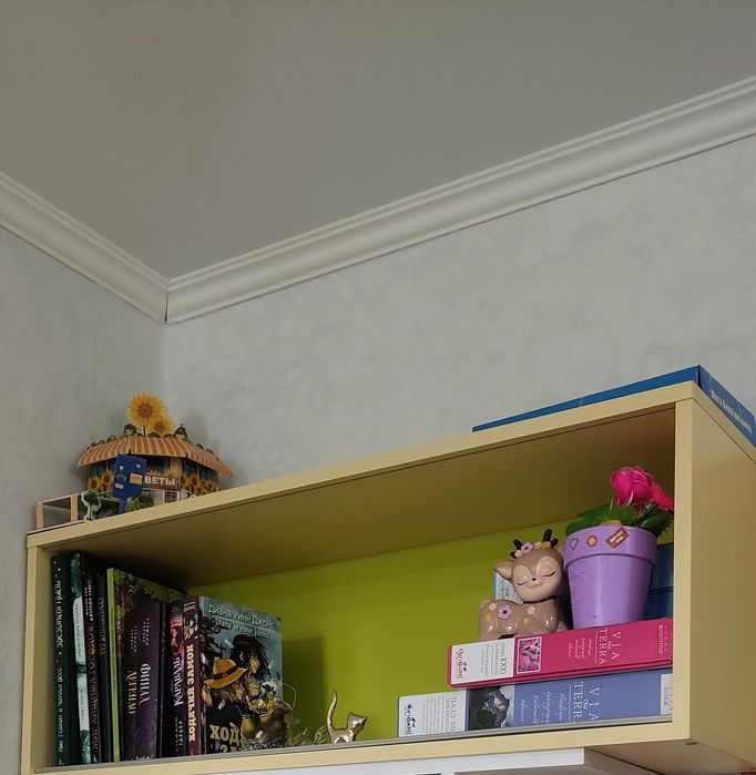 Продам комплект мебели