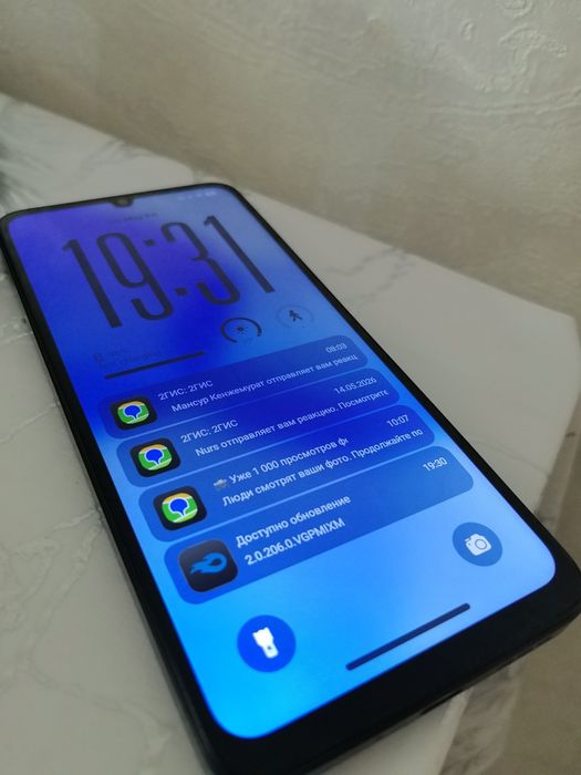 Продается POCO C 65.