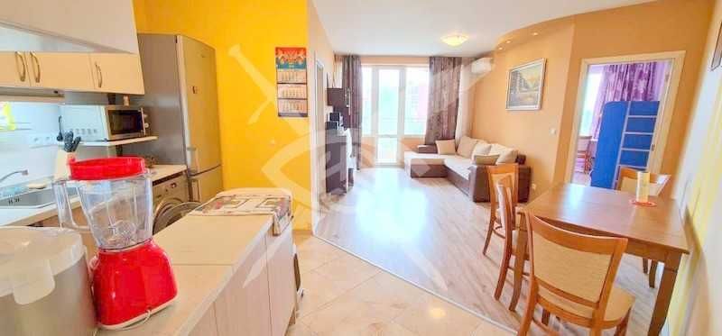 Продава се Тристаен апартамент в Поморие - 95 кв.м за 1237 €/кв.м - Снимка #2