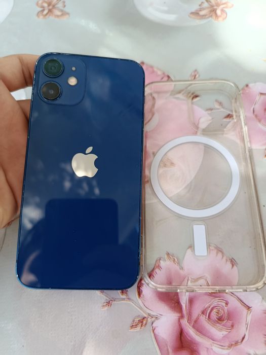 iPhone 12 mini 64 gb ideal holatda sotiladi